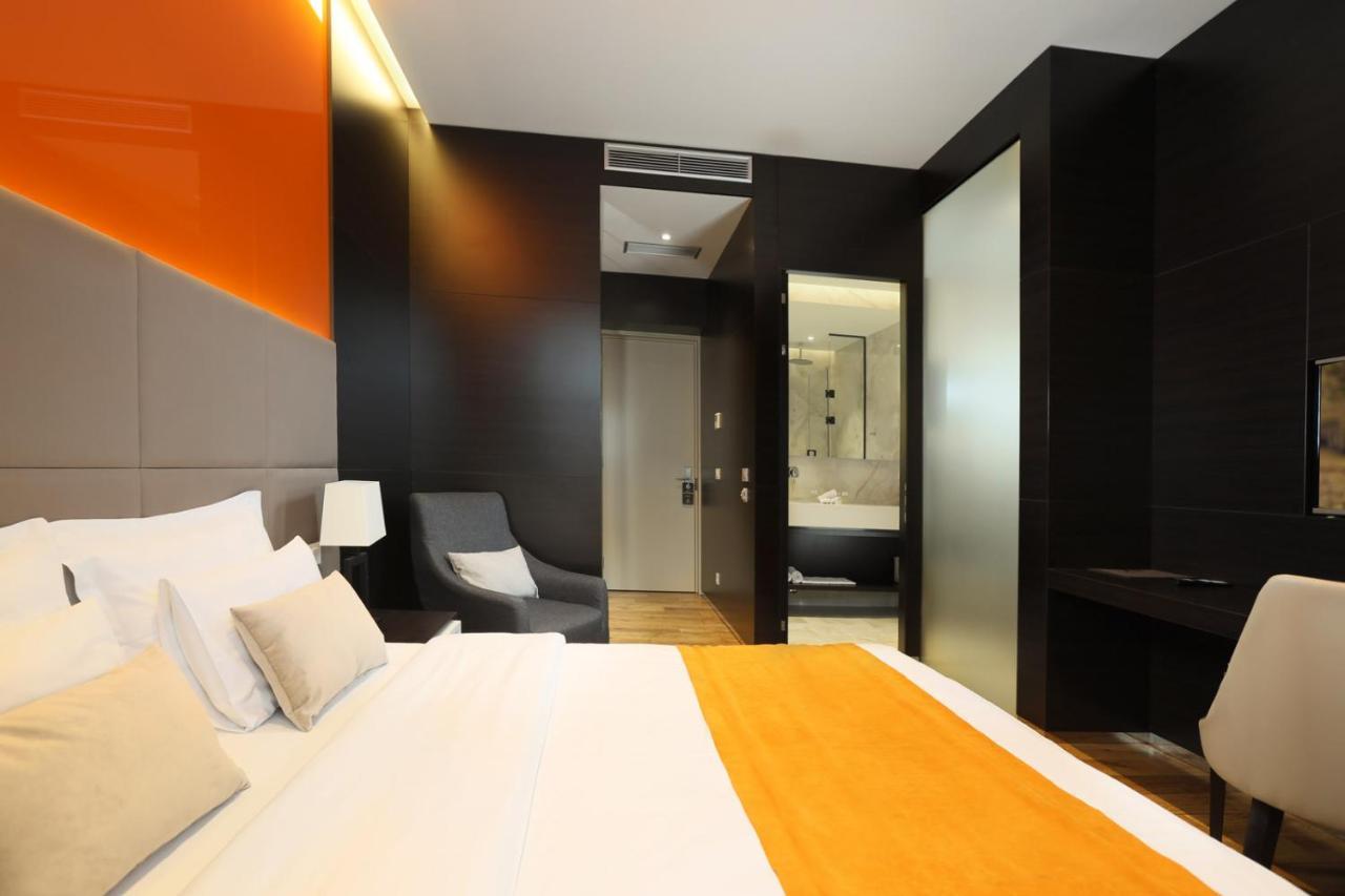 Maccani Black Luxury Suites Belgrade Exterior photo