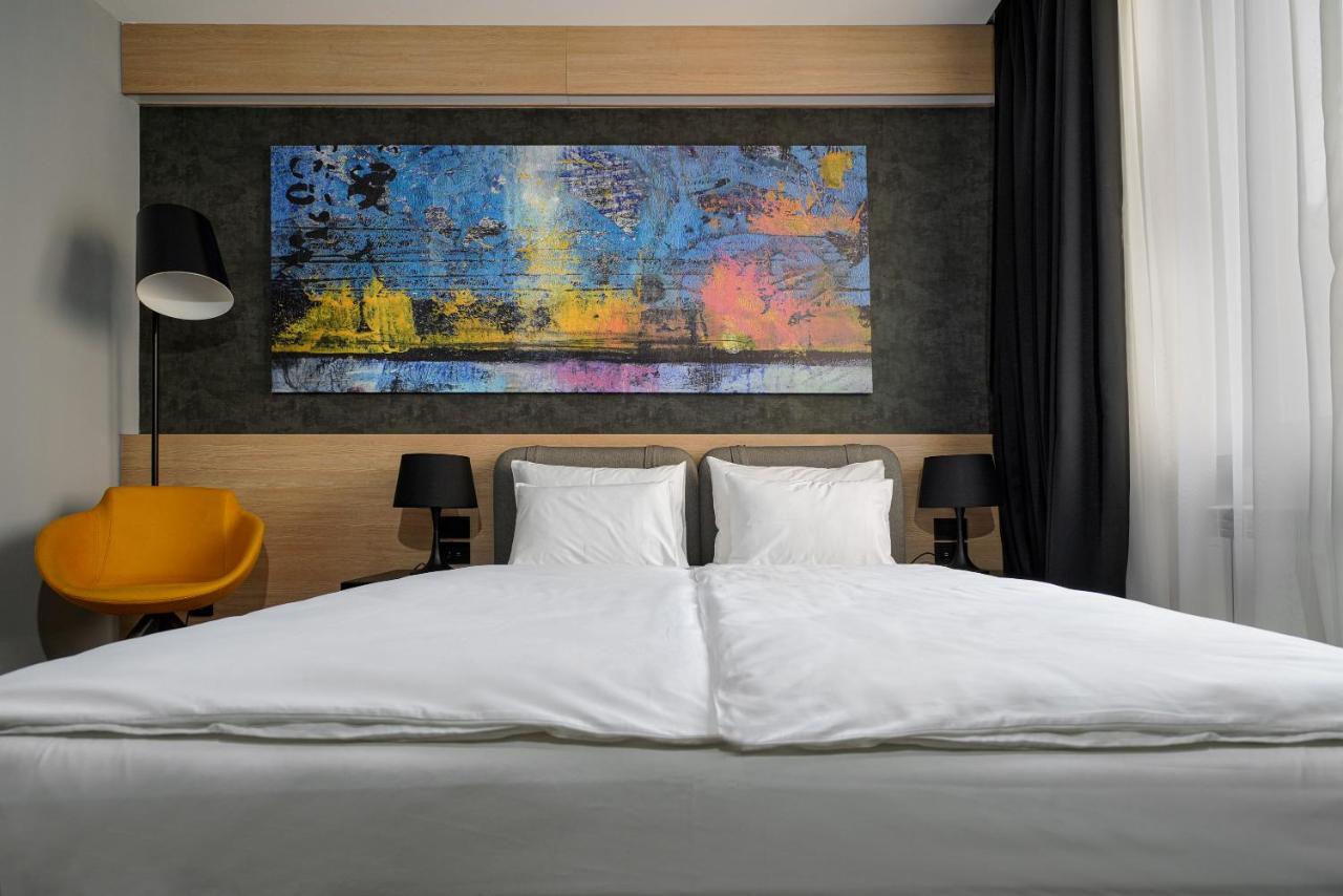 Maccani Black Luxury Suites Belgrade Exterior photo