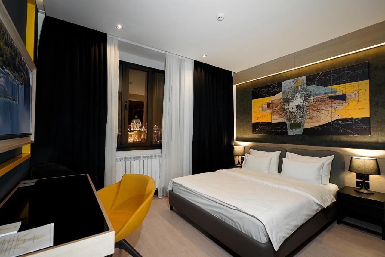 Maccani Black Luxury Suites Belgrade Exterior photo